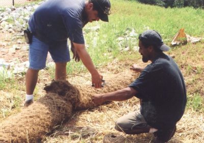 To join coir wattles and coir logs to desired length